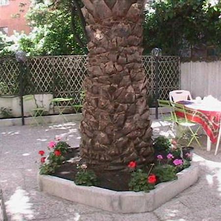 Bed and Breakfast Casa Totti Rom Exterior foto