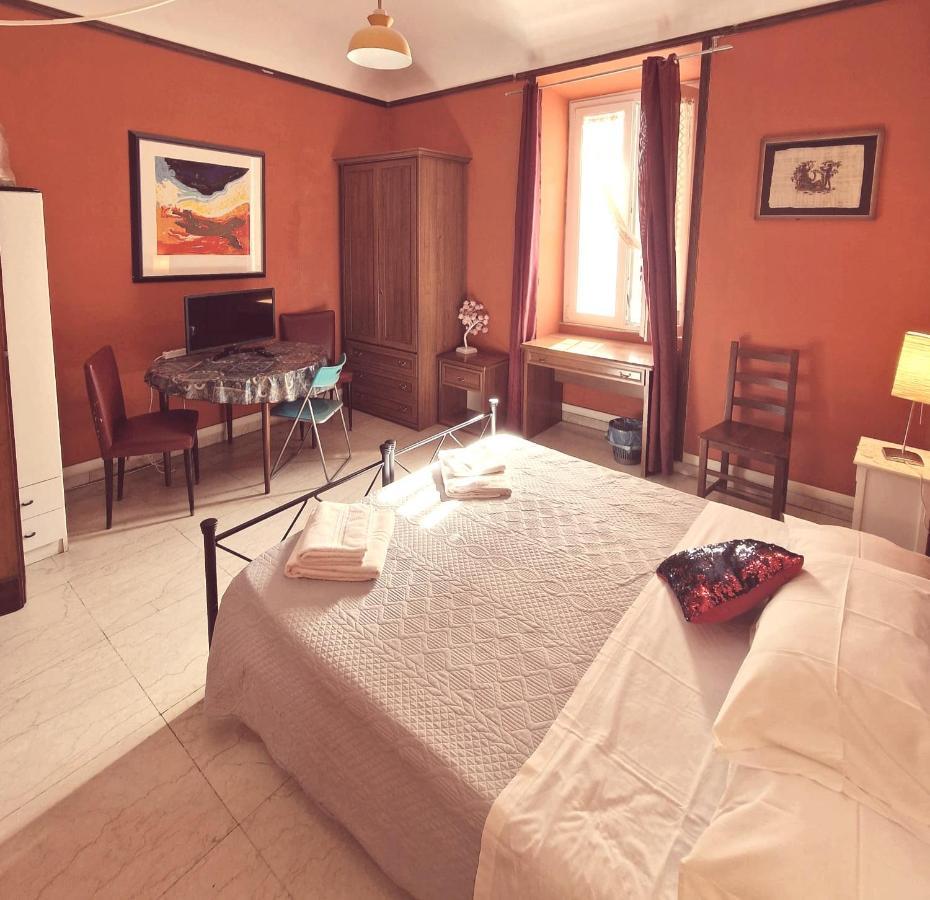 Bed and Breakfast Casa Totti Rom Exterior foto